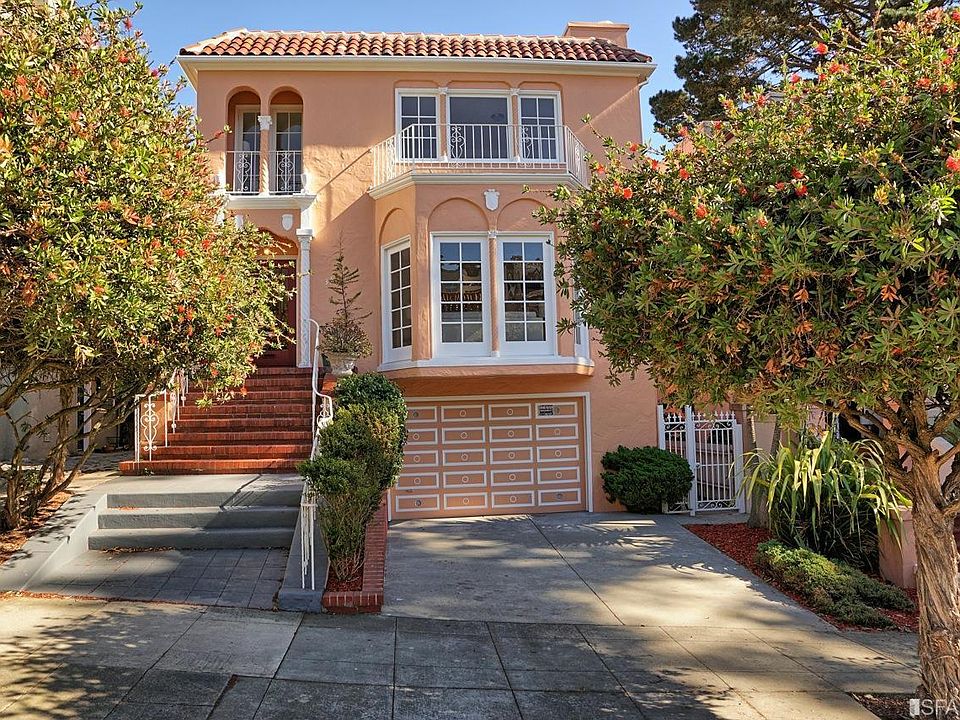 1st image of 365 Magellan Ave