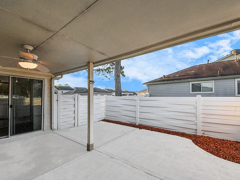 20641 Patriot Park Ln — Photo 32