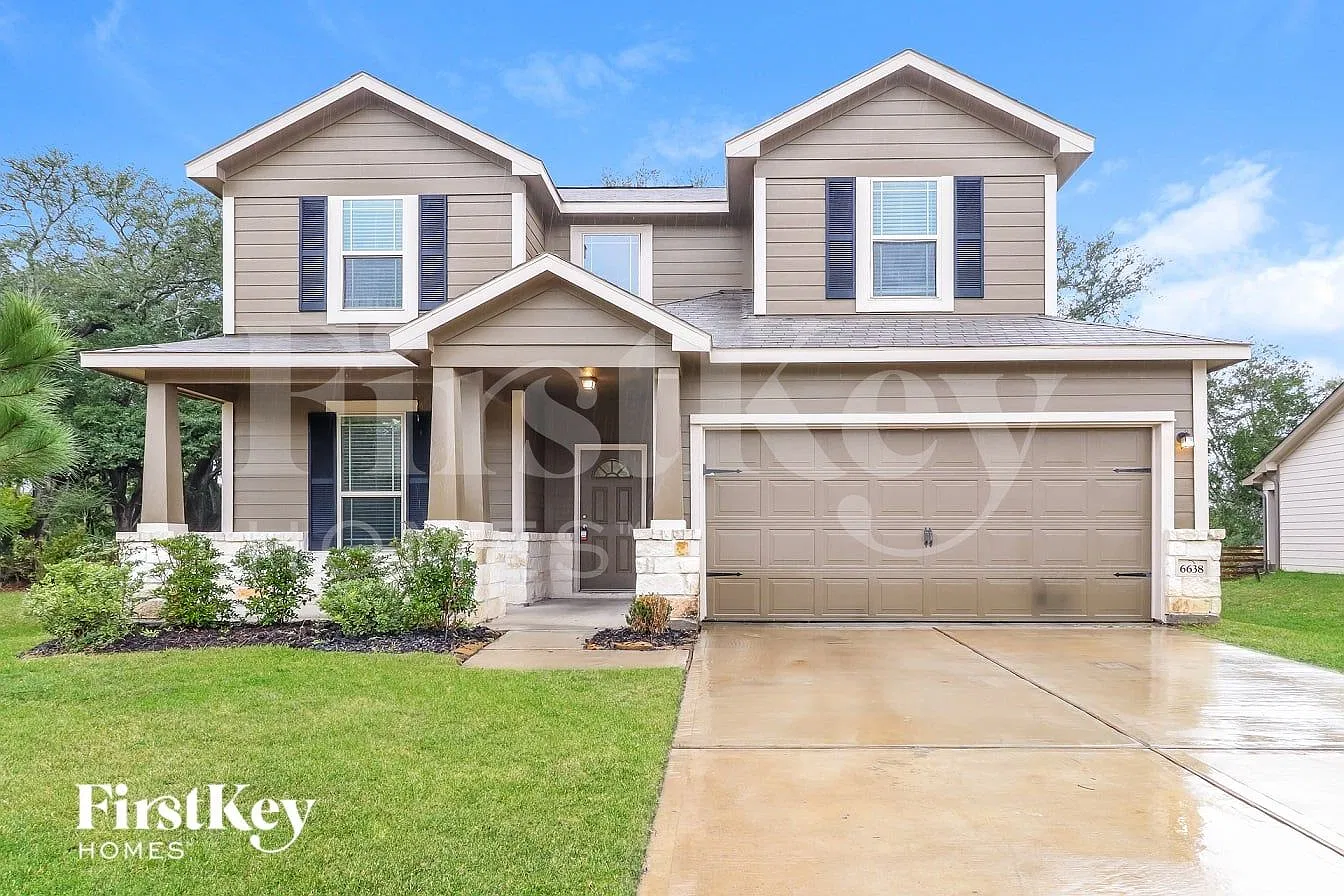4 bed, 3.0 bath, 1871 sqft, $1,960 — Photo 1