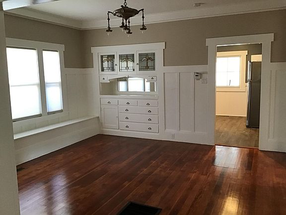 3rd image of 1162 Sierra Ave