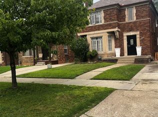 18684 Greenlawn St NW, Detroit, MI 48221