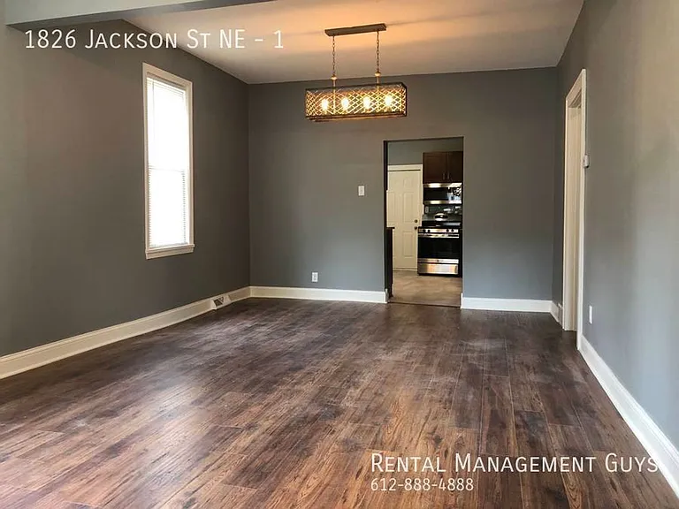 1826 Jackson St NE #1 — Photo 6