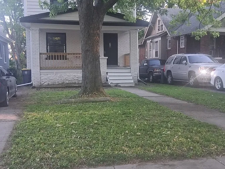 3215 E 28th St #2 — Photo 1