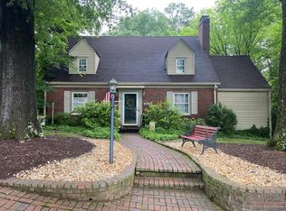 235 Grove Park Cir, Danville, VA 24541