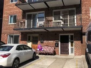 62-37 99th St #3F, Rego Park, NY 11374