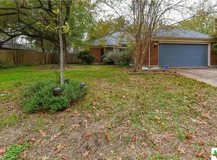 6605 Zequiel Dr, Austin, TX 78744