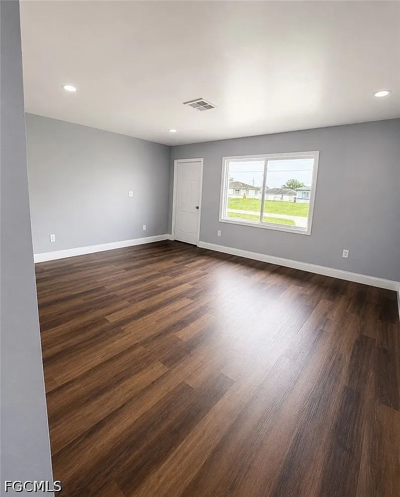 2 bed, 1.0 bath, 780 sqft, $1,500 — Photo 2