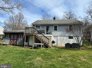 1607 Coral Sea Dr, Rockville, MD 20851