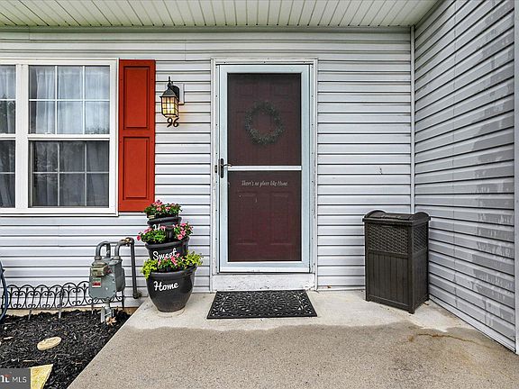 3rd image of 96 Billerbeck St
