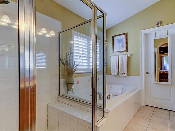3rd image of 8264 Swann Hollow Dr