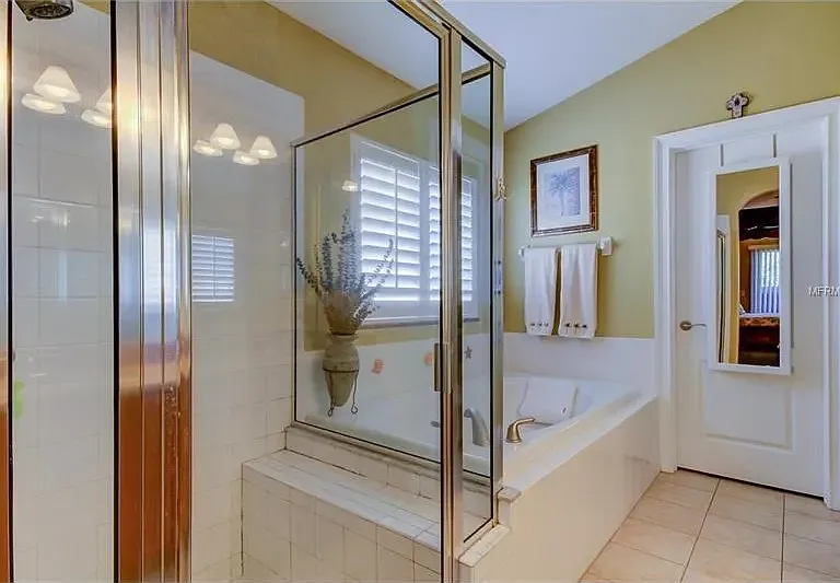 8264 Swann Hollow Dr — Photo 3