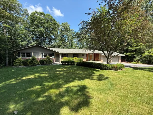 120 Daniel St, Beckley, WV 25801