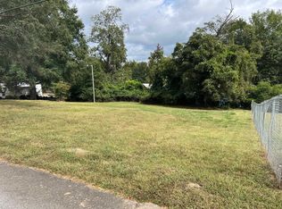 133 Simpson Ave, Woodruff, SC 29388