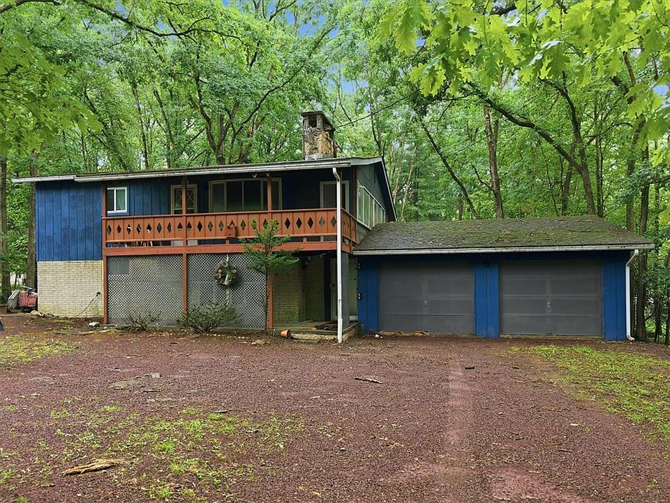 1st image of 12 Pool Dr