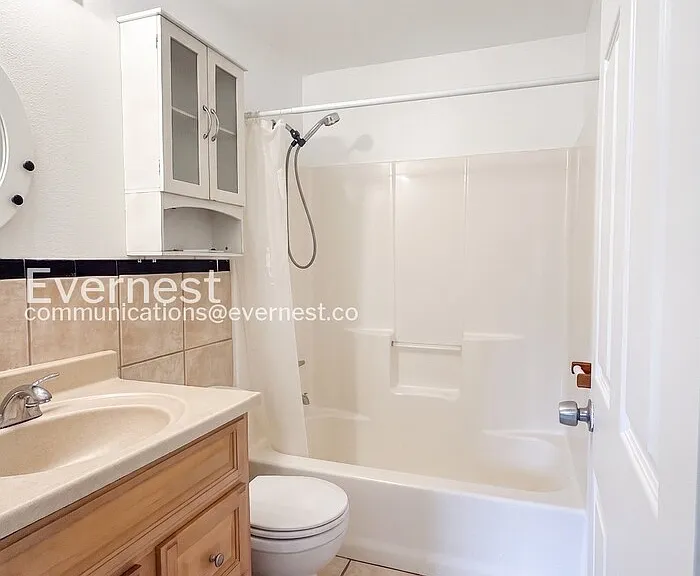 2534 SE 92nd Ave — Photo 13