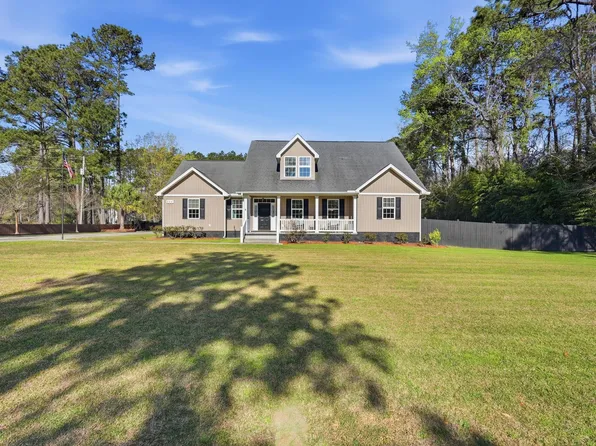 348 Temple Rd, Ridgeville, SC 29472