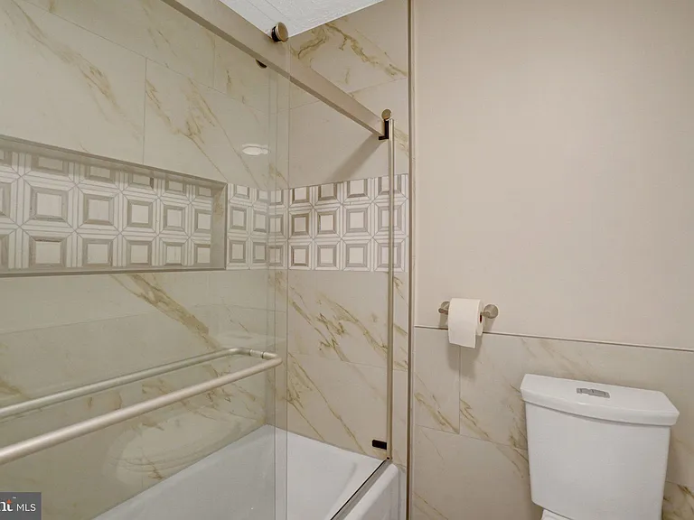 2920 Montauk Ct — Photo 28