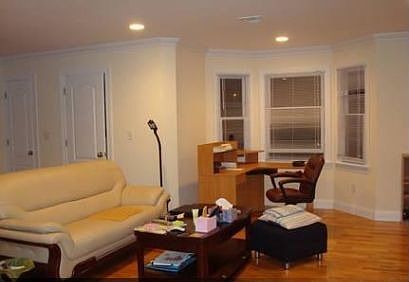 2nd image of 460C Grand Ave