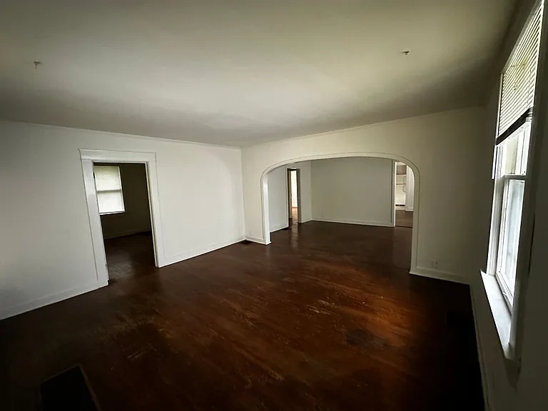 514 S Washington St — Photo 2