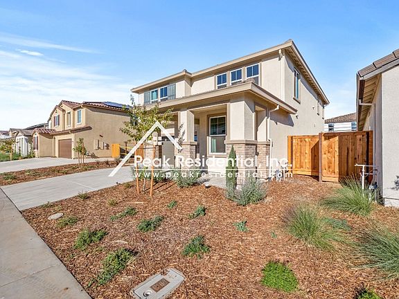 2nd image of 10461 Saloni Way