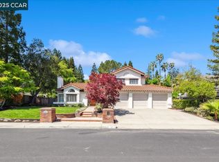 97 Woodranch Cir, Danville, CA 94506
