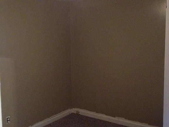 5th image of 248 Callodine Ave