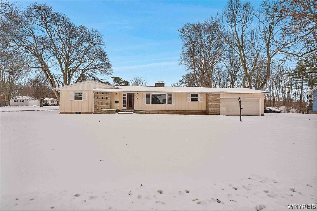 8426 Maplewood Dr, Gasport, NY 14067 | Zillow