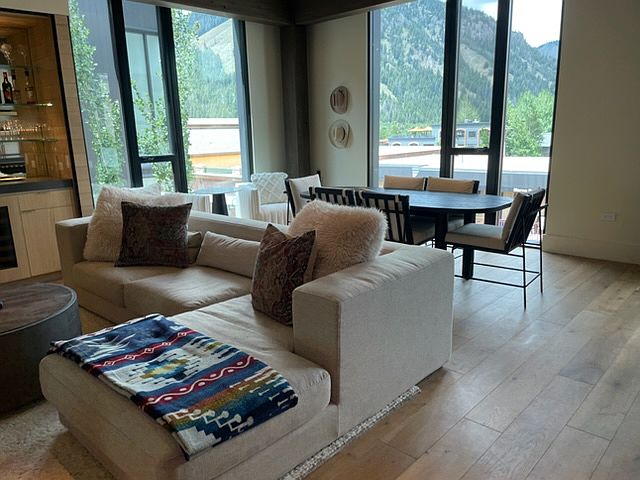 Living area/ Dining and view