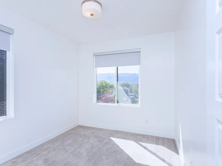 Peak Interior-6