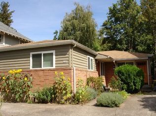 206-208 SE 30th Pl, Portland, OR 97214