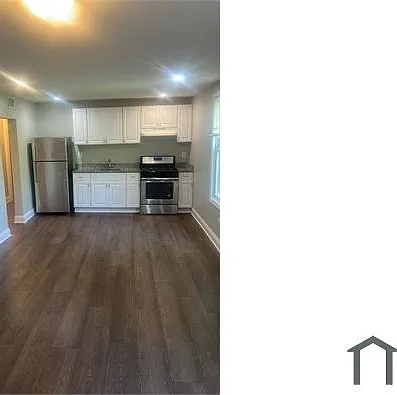 700 Woodbourne Ave #5 — Photo 1