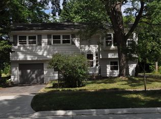 319 S Fairfield Ave, Lombard, IL