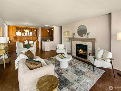 1120 8th Avenue #1804, Seattle, WA, 98101