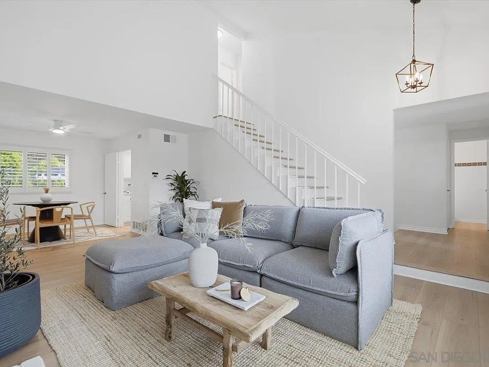1st image of 6783 Robbins Way