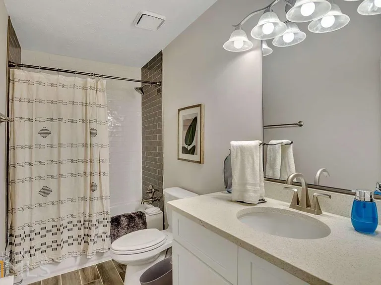 2301 Salt Springs Pl — Photo 19