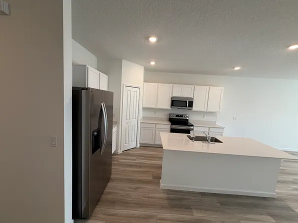 1673 Garden Grove Ct, Jacksonville, FL 32211
