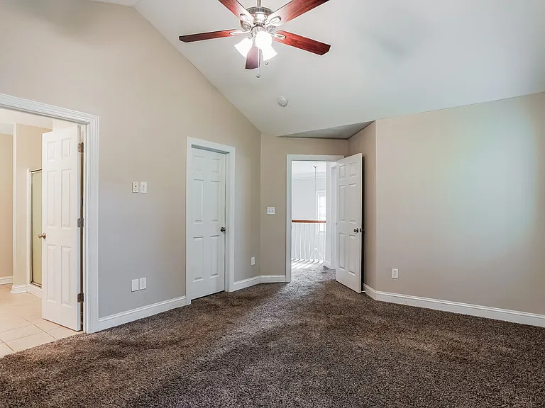 308 Cardinal Crest Ln — Photo 10