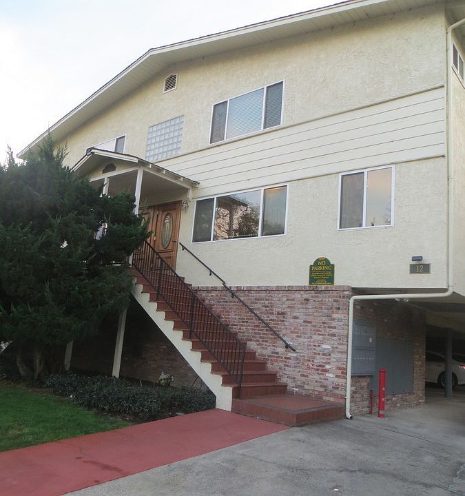 1st image of 12 Clinton St #10