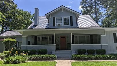 2nd image of 115 Hillcrest Dr