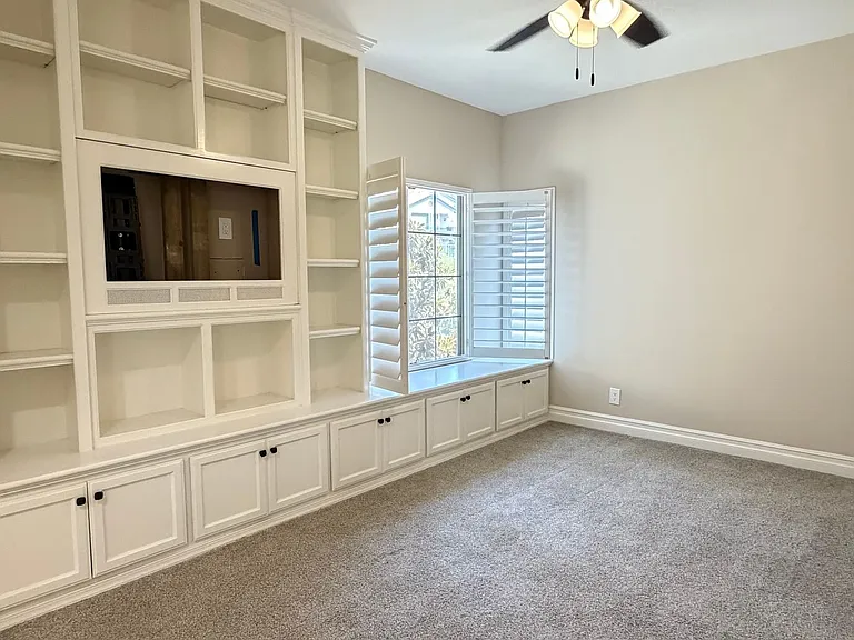 21591 Hummingbird St — Photo 10