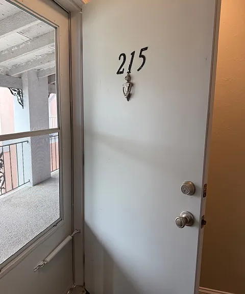 Continent French Quarter Apt — Photo 84