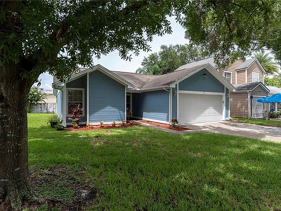 3rd image of 110 Spanish Moss Ct #2