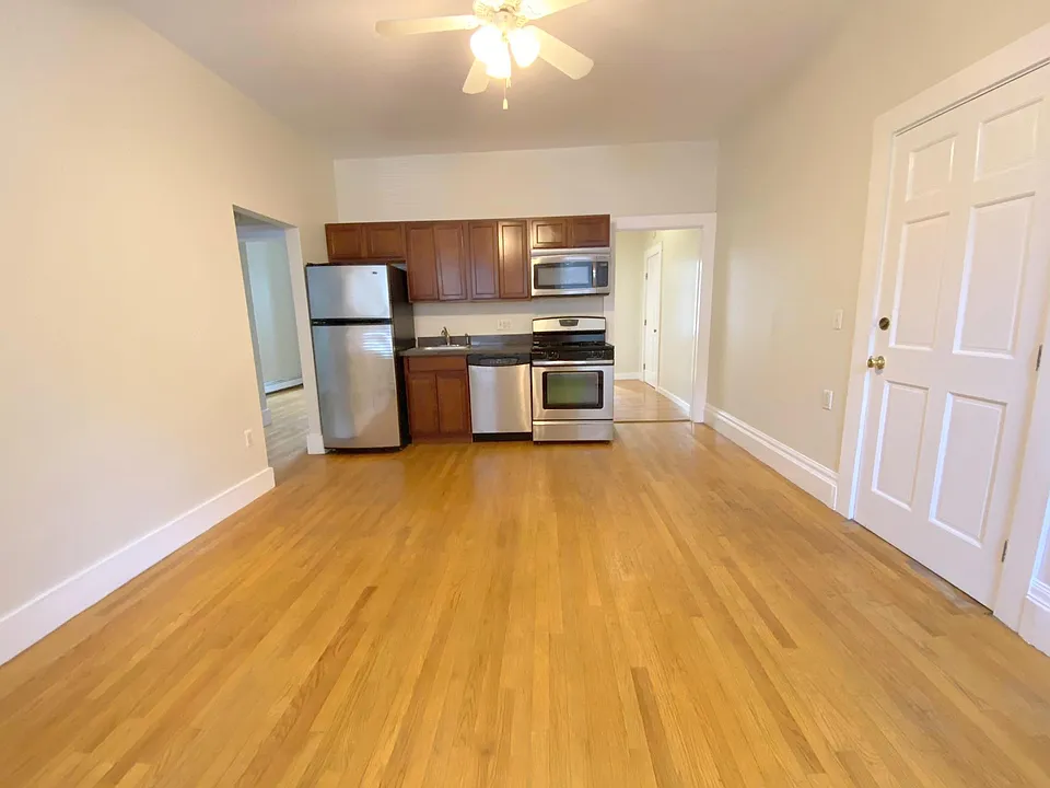 1206 Cambridge St #1