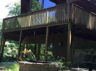 615 Sugar Creek Rd, Goreville, IL 62939