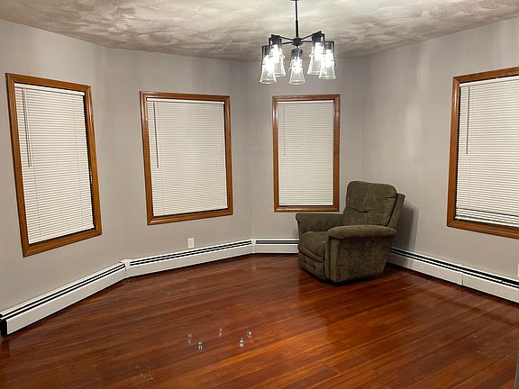 3rd image of 105 School St APT 1