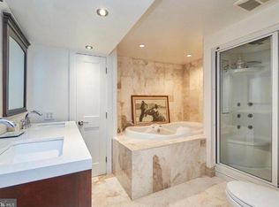 105 Patrick St SW, Vienna, VA 22180