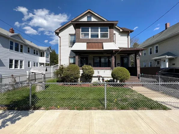15-17 Santa Barbara St, Springfield, MA 01104