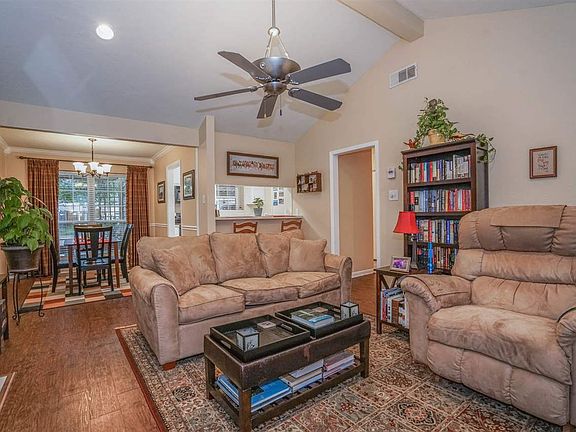 5th image of 614 Kings Mountain Dr