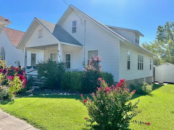 216 Main St, Galesburg, KS 66740