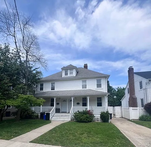 23-25 Lincoln St Photo 1